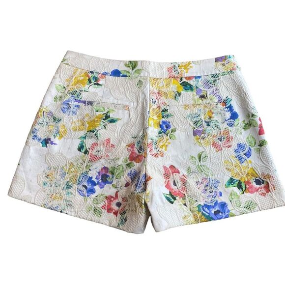 Anthropologie Elevenses Calalonia Short Size 4 Floral Lace Appliqué Button Close - Picture 7 of 11